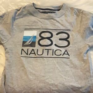 Nautica Gray Short Sleeve Tee with Graphic Design